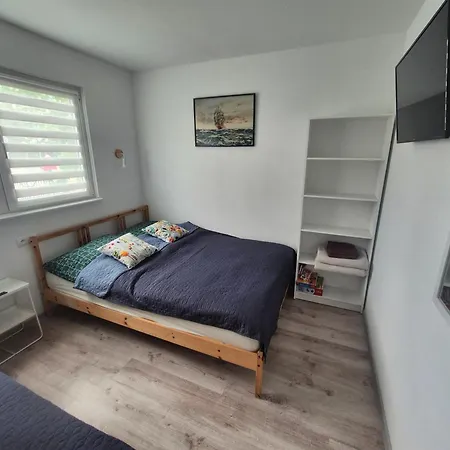 U Loni - Z Tarasem W Zacisznym Centrum Nad Morzem Z Parkingiem 度假居 *