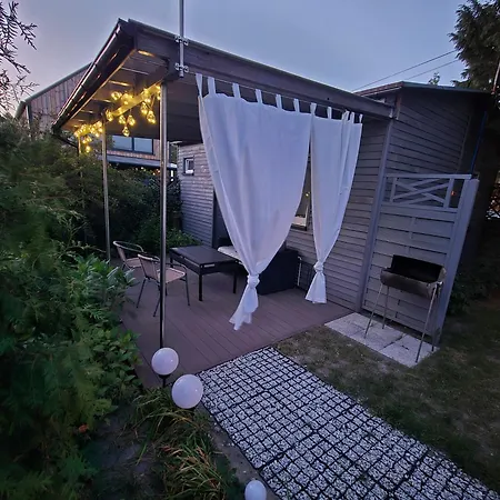 U Loni - Z Tarasem W Zacisznym Centrum Nad Morzem Z Parkingiem 波别罗沃