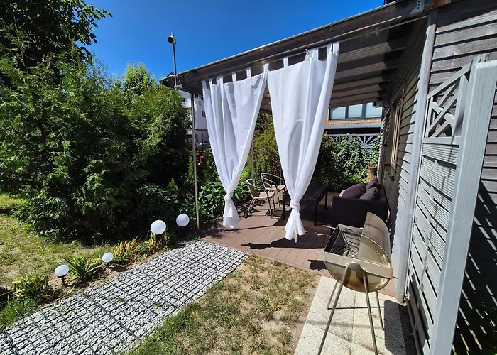 U Loni - Z Tarasem W Zacisznym Centrum Nad Morzem Z Parkingiem *