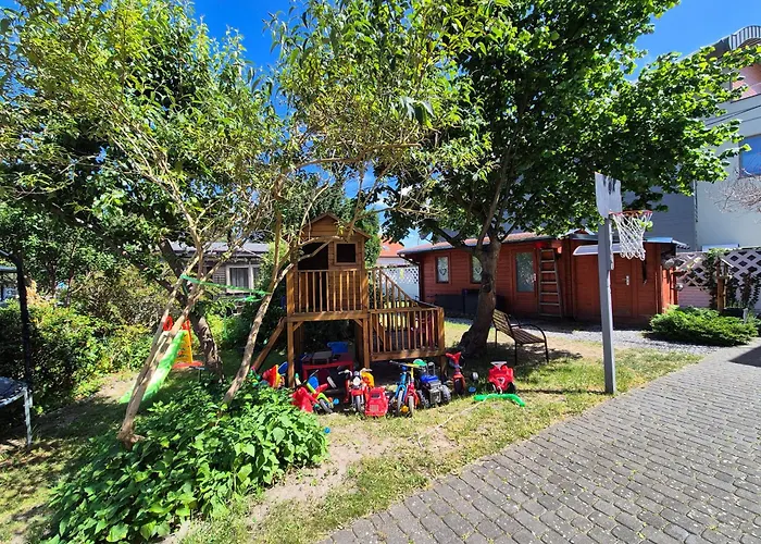 U Loni - Z Tarasem W Zacisznym Centrum Nad Morzem Z Parkingiem